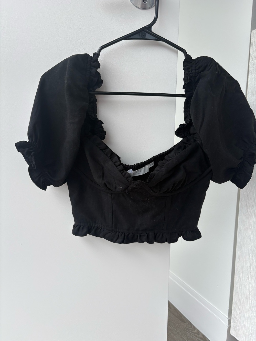 Astr Black Puff Sleeve Cropped Top with Ruffle Hem